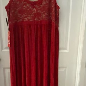 R and M Red Women's  Lace-Bodice Gown